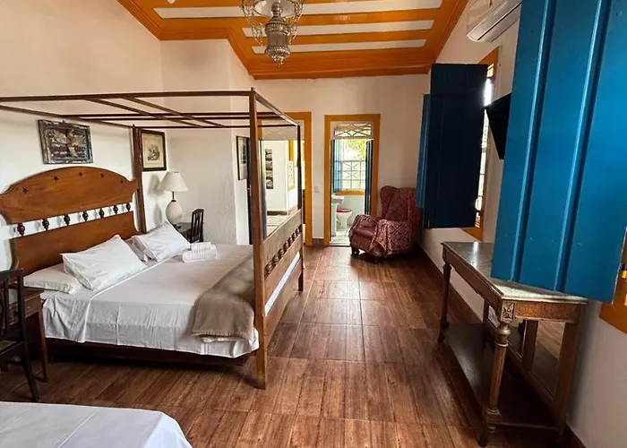 Suítes Casa da Colônia